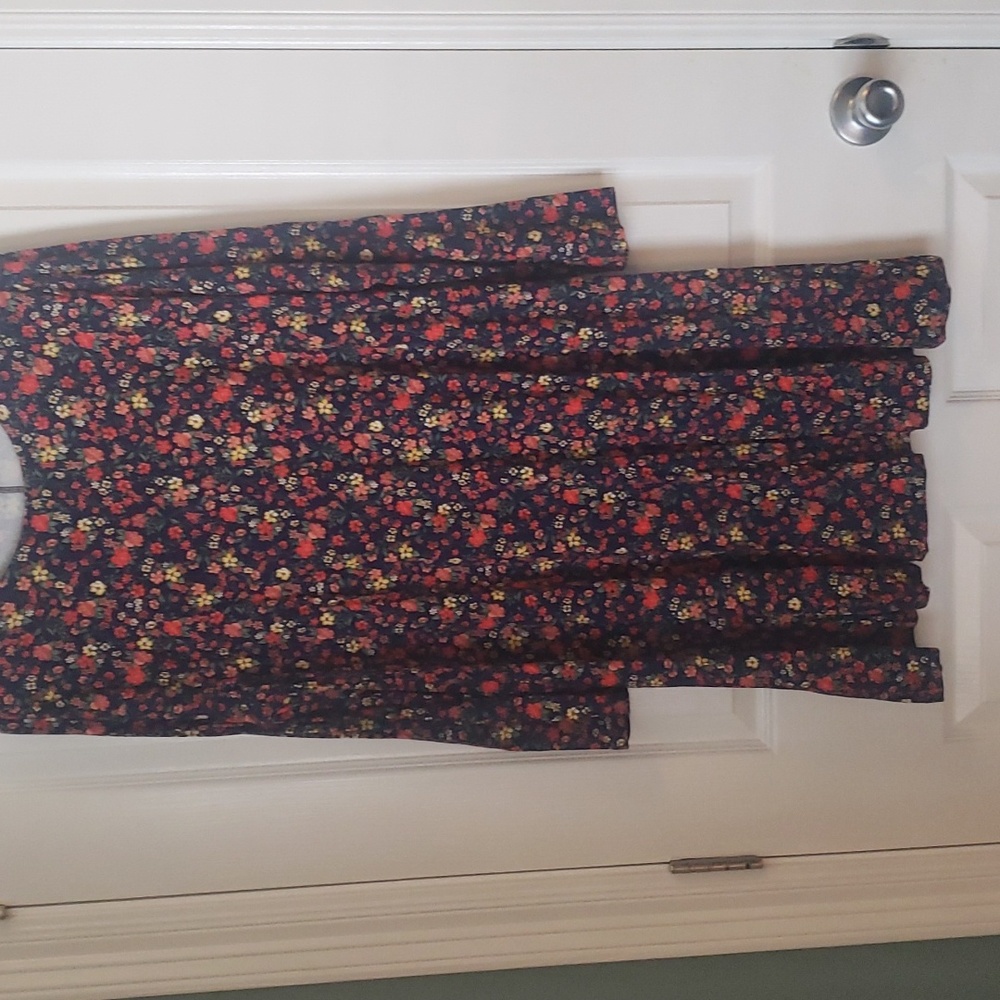 Long sleeve floral dress